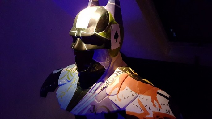 Batman-Sous-le-Masque-et-la-Cape-8-686x385